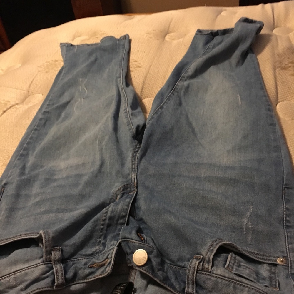 Cropped pants